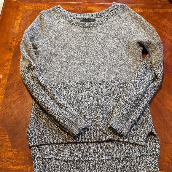 rag & bone Sweaters - rag & bone Women's Gray and Black Crew Neck Sweater